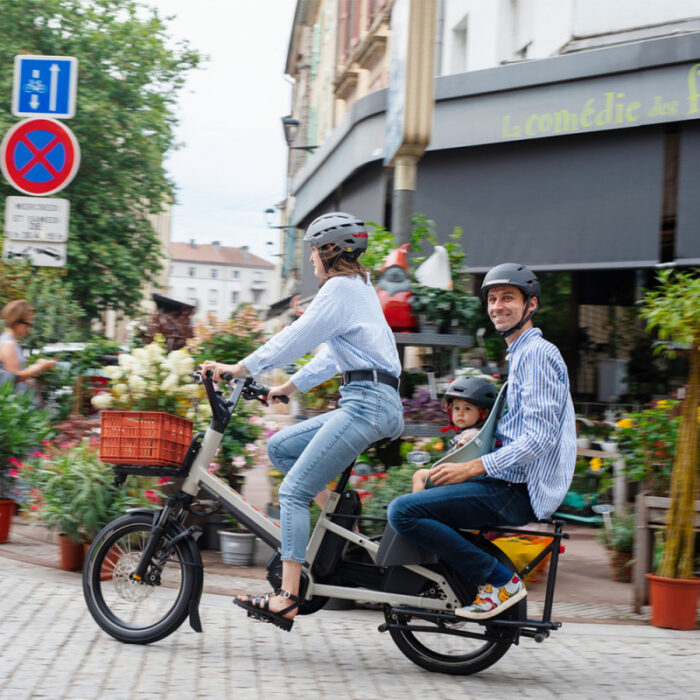 Vélo cargo électrique Moustache Lundi 20 Cargo 3