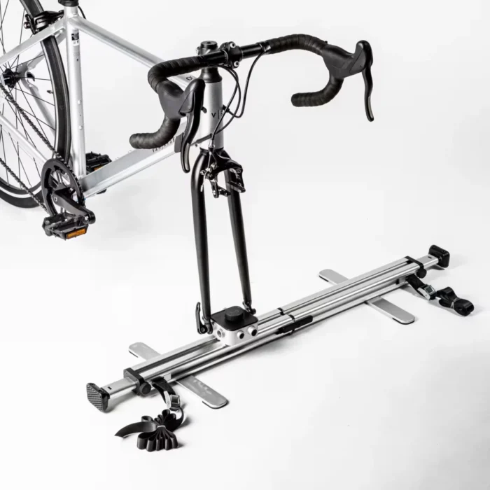 PORTE-VELOS INTERIEUR VOITURE-3