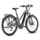 Velo-electrique-Moustache-Samedi-27-Xroad-6-Smart-System-2023-cadre-trapeze-3.jpg